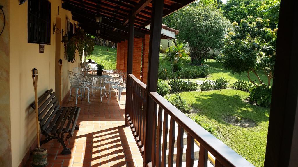 Pousada Suites Aguas De Sao Pedro Exterior photo